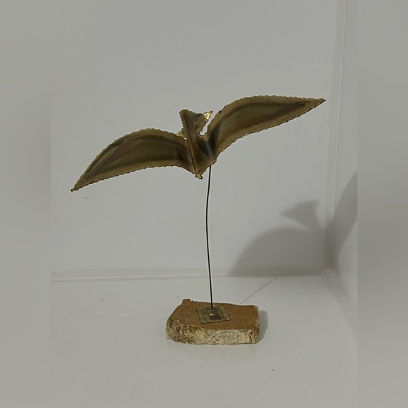 Vintage MCM Brutalist Burnt Brass (?) Bird Sculpture - Picture 6 of 11